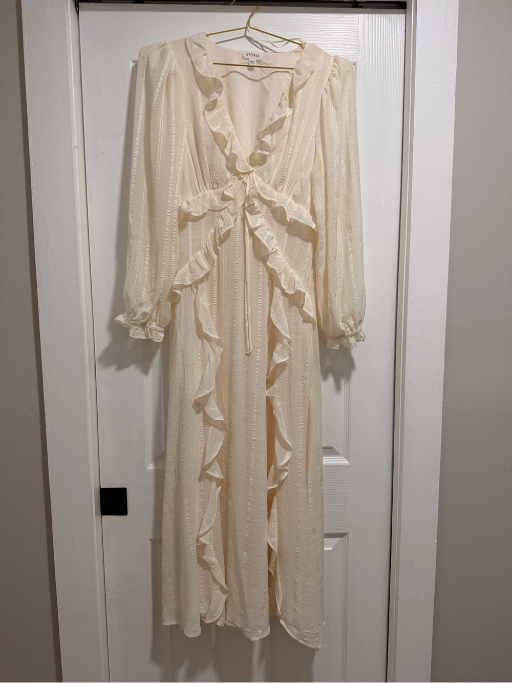 Storia Ivory Ruffle-Front Maxi Dress